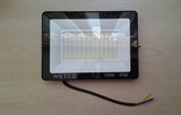 پرژکتور های LEDویتکو مهتابی 100وات 200وات 400وات نوردهی فوق العاده عالی /ip66
